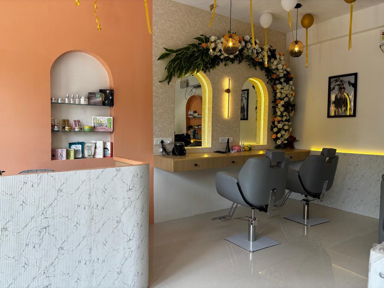 Completed salon station and reception – panoramic view at final handover